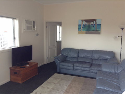 Hurtles - Geraldton Accommodation 1