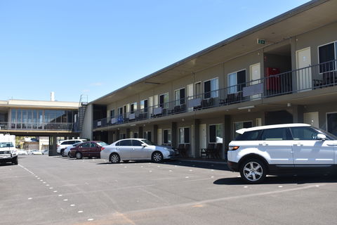 Karinga Motel, SureStay Hotel By Best Western - Geraldton Accommodation 7