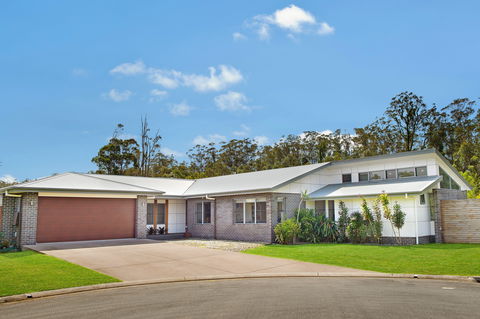 Lakeside Lodge Lake Cathie - Geraldton Accommodation 0