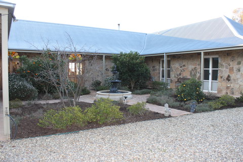 L'Oliveraie - Geraldton Accommodation 7