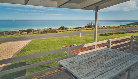 Sand Castles - Geraldton Accommodation 2