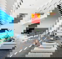 ULTIQA Air on Broadbeach - Geraldton Accommodation