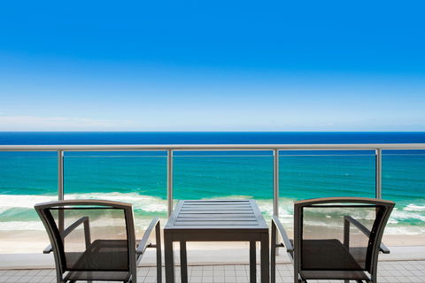 ULTIQA Air On Broadbeach - Geraldton Accommodation 4