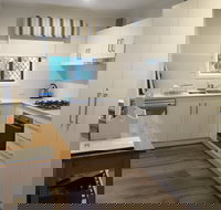 20 Elizabeth Crescent Carrickalinga - Geraldton Accommodation