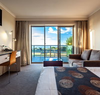 Beachfront  Bicheno - Geraldton Accommodation