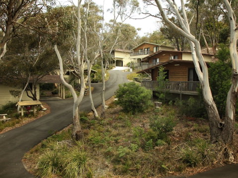 Bicheno By The Bay - Geraldton Accommodation 0
