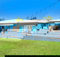 Central n Surf - Geraldton Accommodation