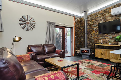 Eagle Foundry Bed & Breakfast - Geraldton Accommodation 0
