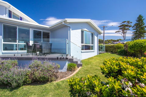 Mariners Two - Geraldton Accommodation 1