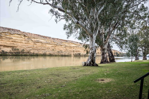 Page Drive Blanchetown  -River Shack Rentals - Geraldton Accommodation 1