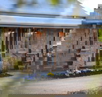 Riverline Cottage - Geraldton Accommodation