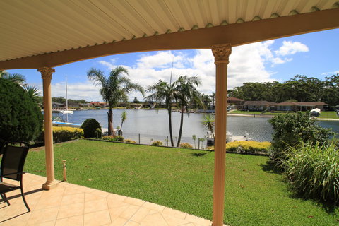 Water Views Sussex Inlet - Geraldton Accommodation 2
