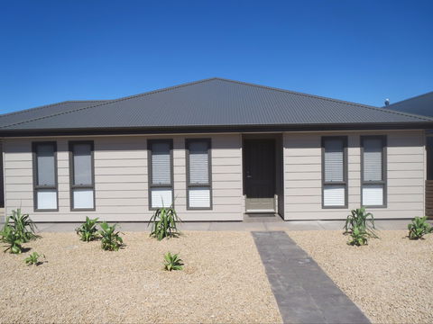 Your Place - Geraldton Accommodation 1