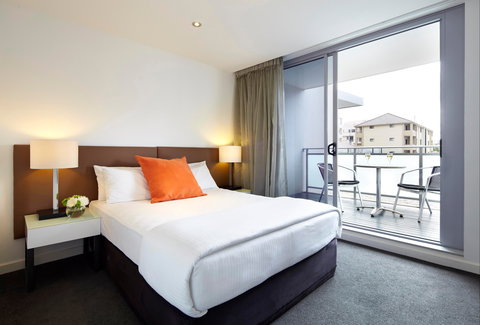 Adina Apartment Hotel Wollongong - Geraldton Accommodation 2