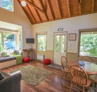 Alpine Arnica Cottages - Geraldton Accommodation