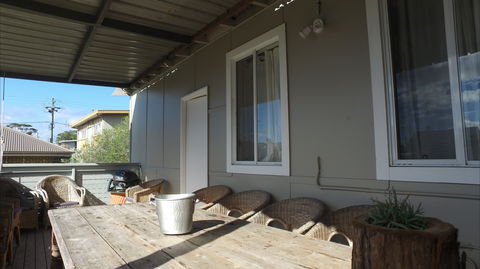 Haven House - Geraldton Accommodation 2