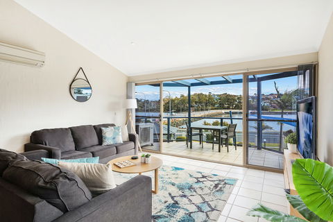 Sails Luxury Apartments - Geraldton Accommodation 2