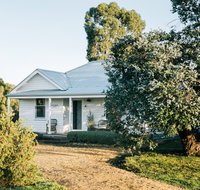 Salt Creek Cottage - Geraldton Accommodation