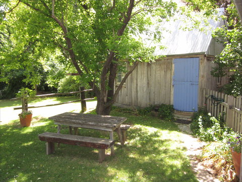 Settlers Hut - Geraldton Accommodation 1
