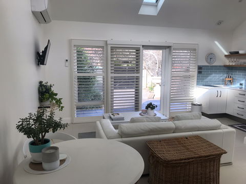 Studio 19 At 19 Kite Street - Geraldton Accommodation 0