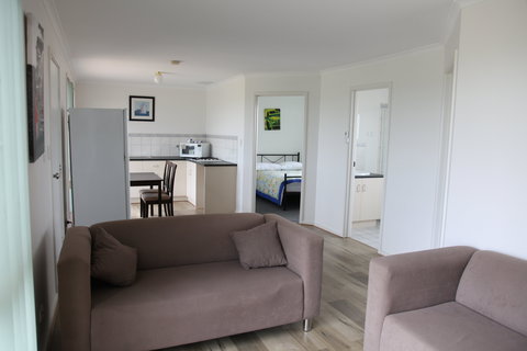 Tarnasey Farm - Grandma's Getaway - Geraldton Accommodation 1