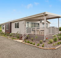The Lake House - Geraldton Accommodation