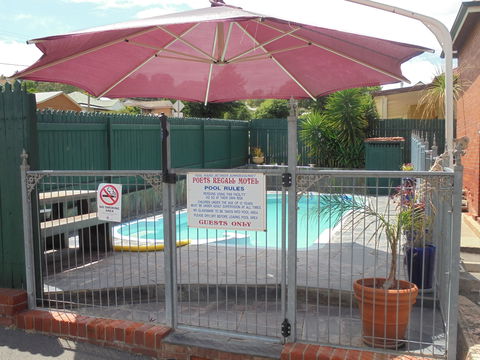 The Poet's Recall - Geraldton Accommodation 2