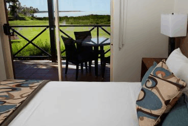 Moonlight Bay Suites - thumb 3