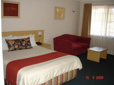 Bathurst Motor Inn - Geraldton Accommodation 0