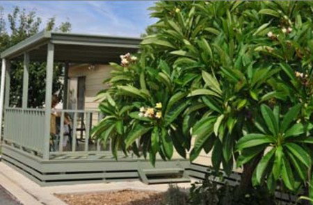 Back Obourke Accommodation - Geraldton Accommodation 2