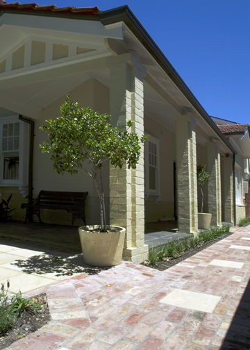 Elwood VIC Geraldton Accommodation