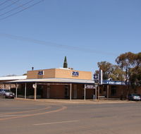 Star and Garter - Geraldton Accommodation