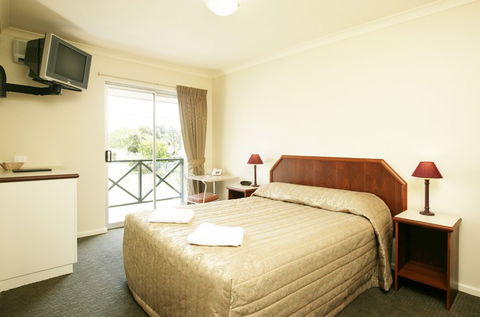 Bayswater Hotel - Geraldton Accommodation 2