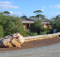 Wave Rock Lakeside Resort and Caravan Park - Geraldton Accommodation