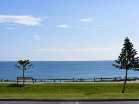 Cottesloe Beach Hotel - Geraldton Accommodation 6