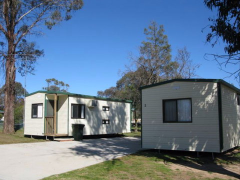 Boorowa Caravan Park - Geraldton Accommodation 0