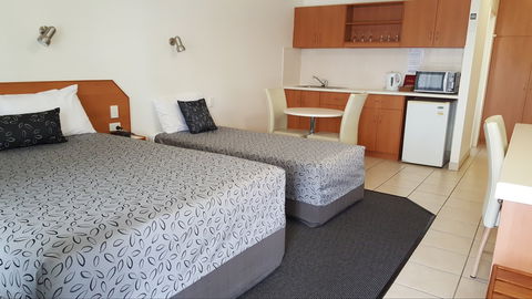 Carriers Arms Hotel Motel - Geraldton Accommodation 1