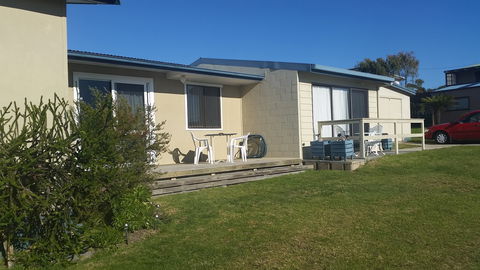 Carmen's Inn - Geraldton Accommodation 2