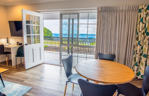 Clouds Montville - Geraldton Accommodation 1