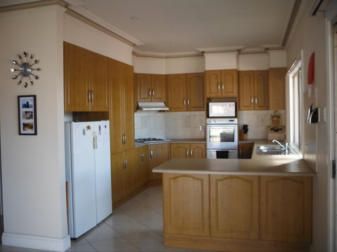 New Ladsys - Geraldton Accommodation 1