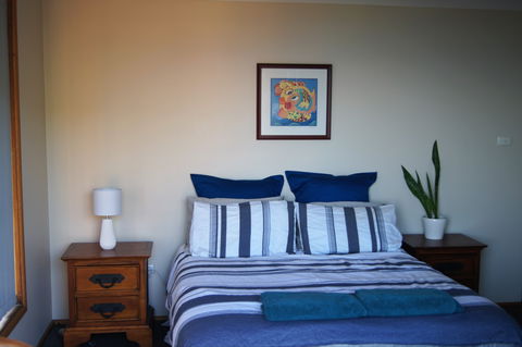 Ulladulla Rennies Beach House And Studio - Geraldton Accommodation 1