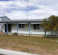 Wallaroo Waves - Geraldton Accommodation