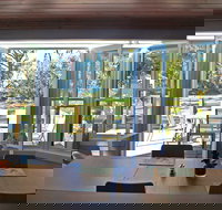 Waterfront Heaven - Geraldton Accommodation