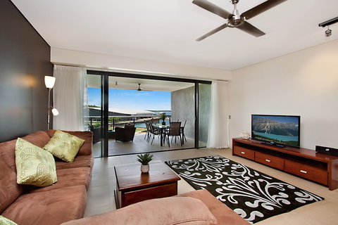 Akuna Waterfront - Geraldton Accommodation 2
