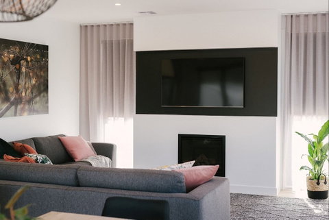 Basq Stays - Geraldton Accommodation 0