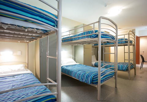 Brisbane City YHA - Geraldton Accommodation 2