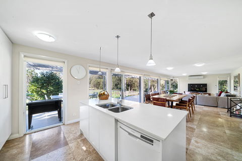 CUB Country House - Berry - Geraldton Accommodation 2