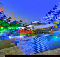 Discovery Parks - Coolwaters Yeppoon - Geraldton Accommodation