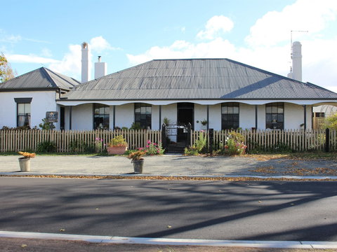 Ivy On Glenelg - Geraldton Accommodation 0
