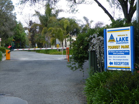 Lake Hamilton Motor Village And Caravan Park - Geraldton Accommodation 2